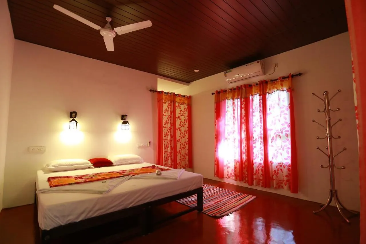 Homestay Marari John'S Beach Apartment Mararikulam