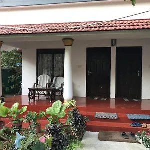 Marari John Homestay