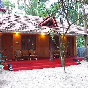 Marari Beach House Homestay